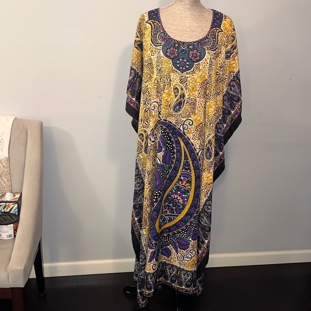 Sante Classics Floral Dashiki Maxi Dress Kaftan One Size
NEW! 40" W, 57" H
